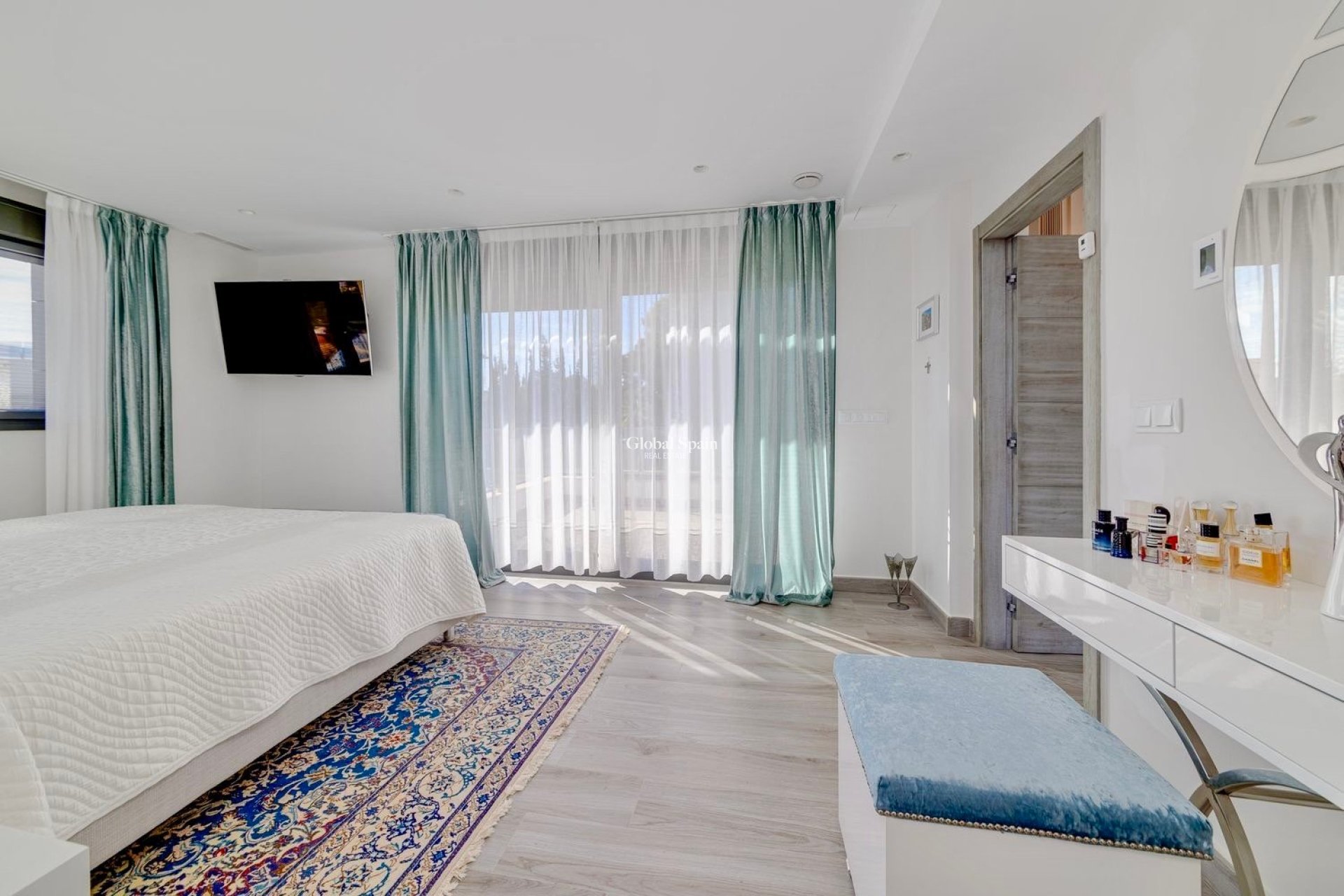 Wederverkoop - VILLA -
TORREVIEJA - Costa Blanca