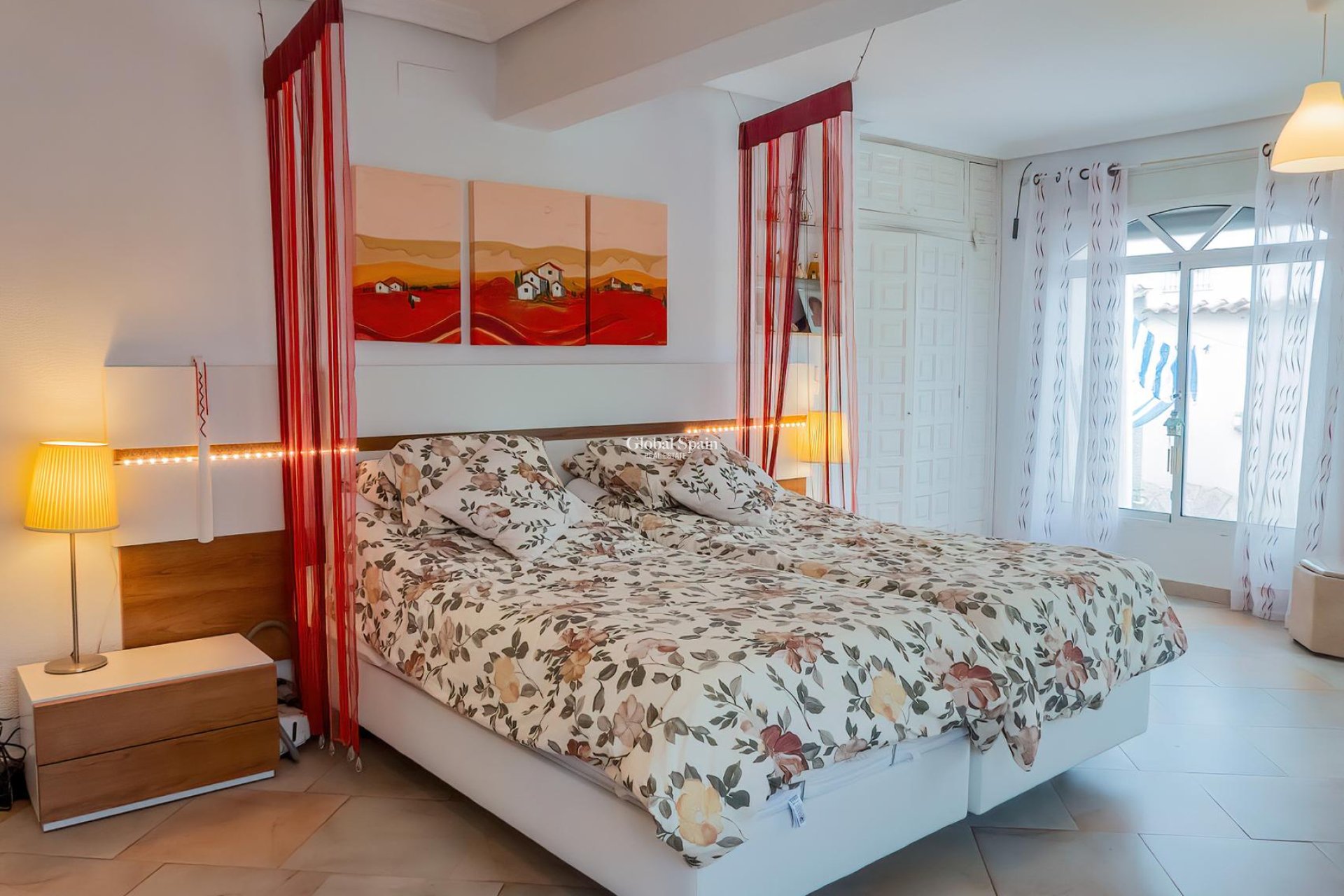 Wederverkoop - VILLA -
TORREVIEJA - Costa Blanca