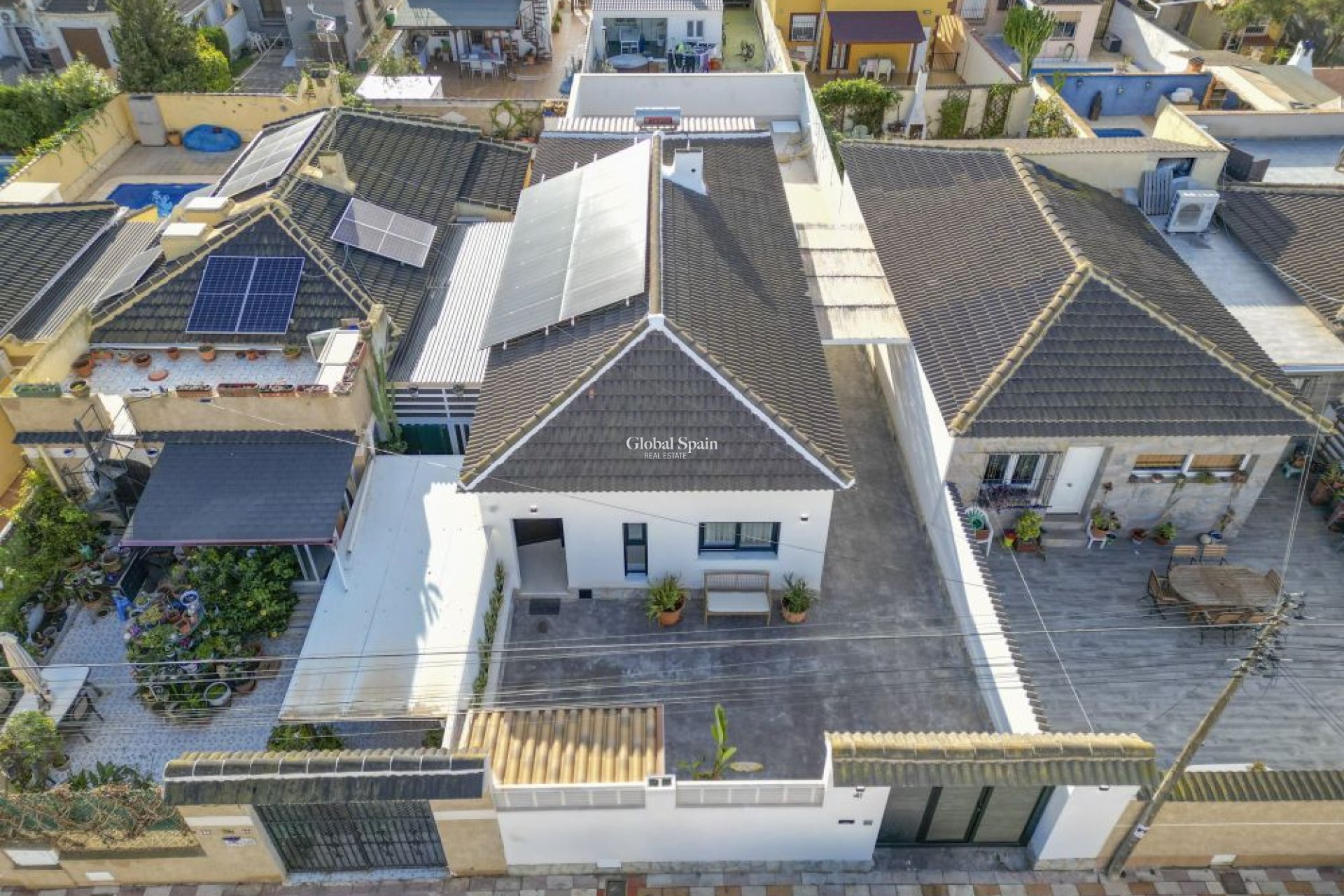 Wederverkoop - VILLA -
TORREVIEJA - Costa Blanca