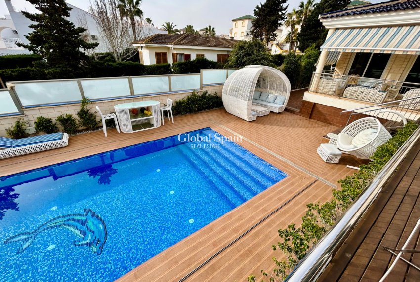 Wederverkoop - VILLA -
TORREVIEJA - Costa Blanca