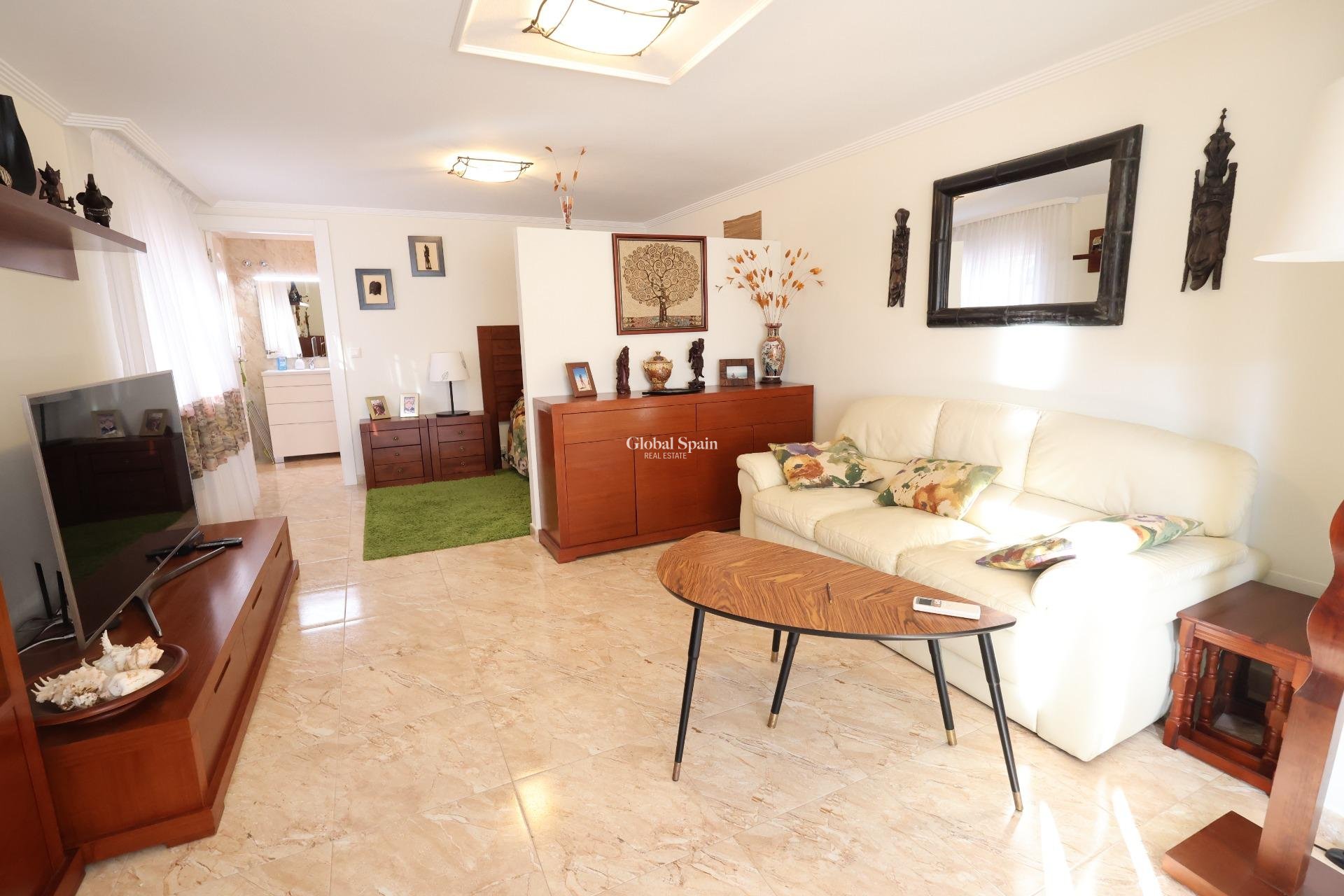 Wederverkoop - VILLA -
TORREVIEJA - Costa Blanca