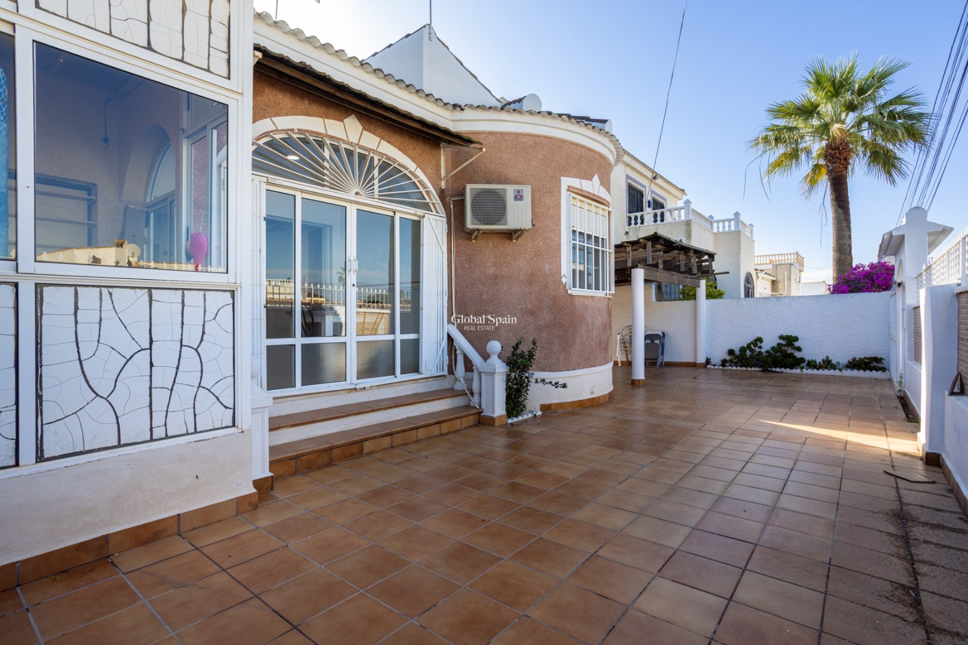Wederverkoop - VILLA -
TORREVIEJA - Costa Blanca