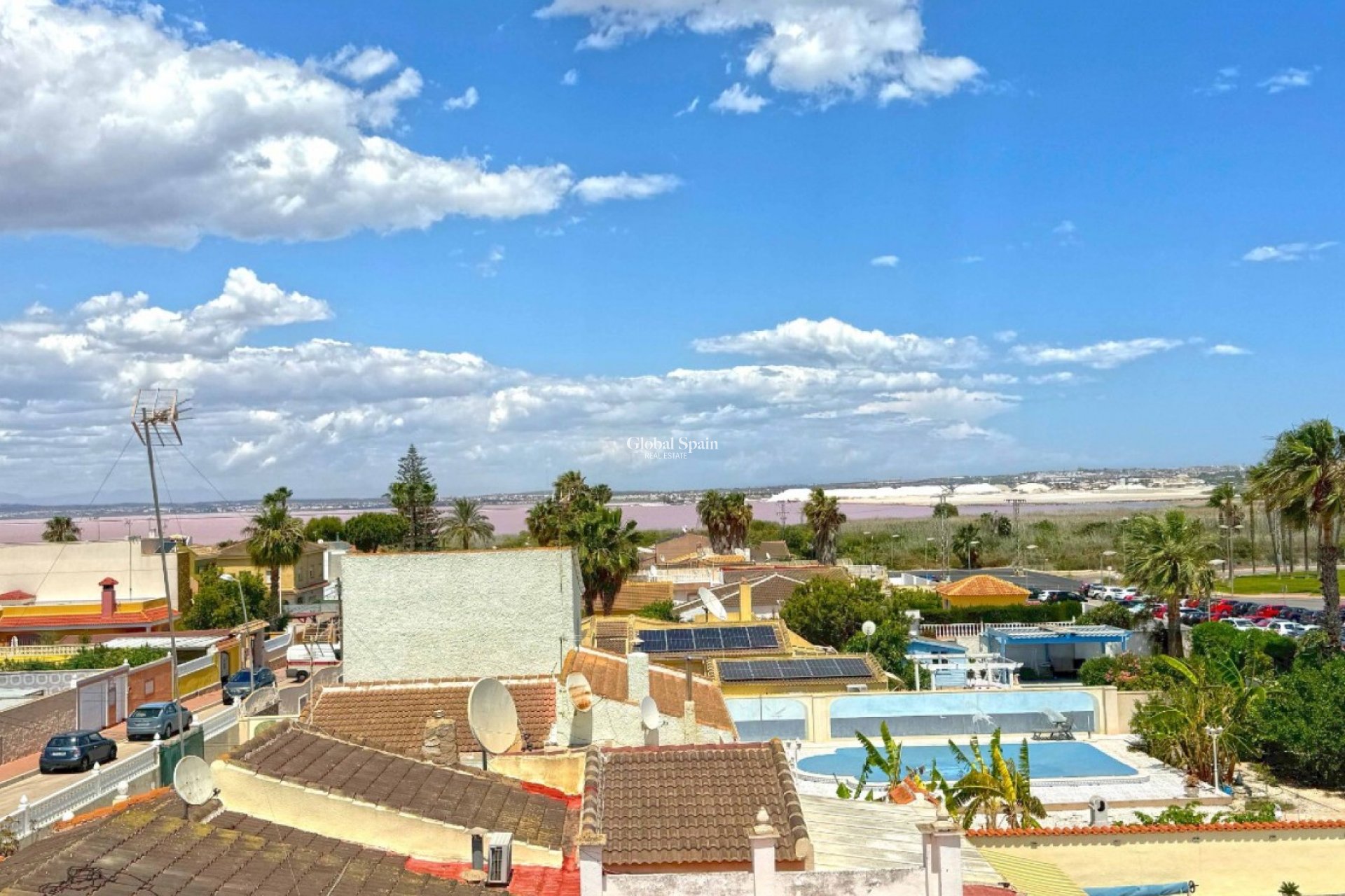 Wederverkoop - VILLA -
TORREVIEJA - Costa Blanca