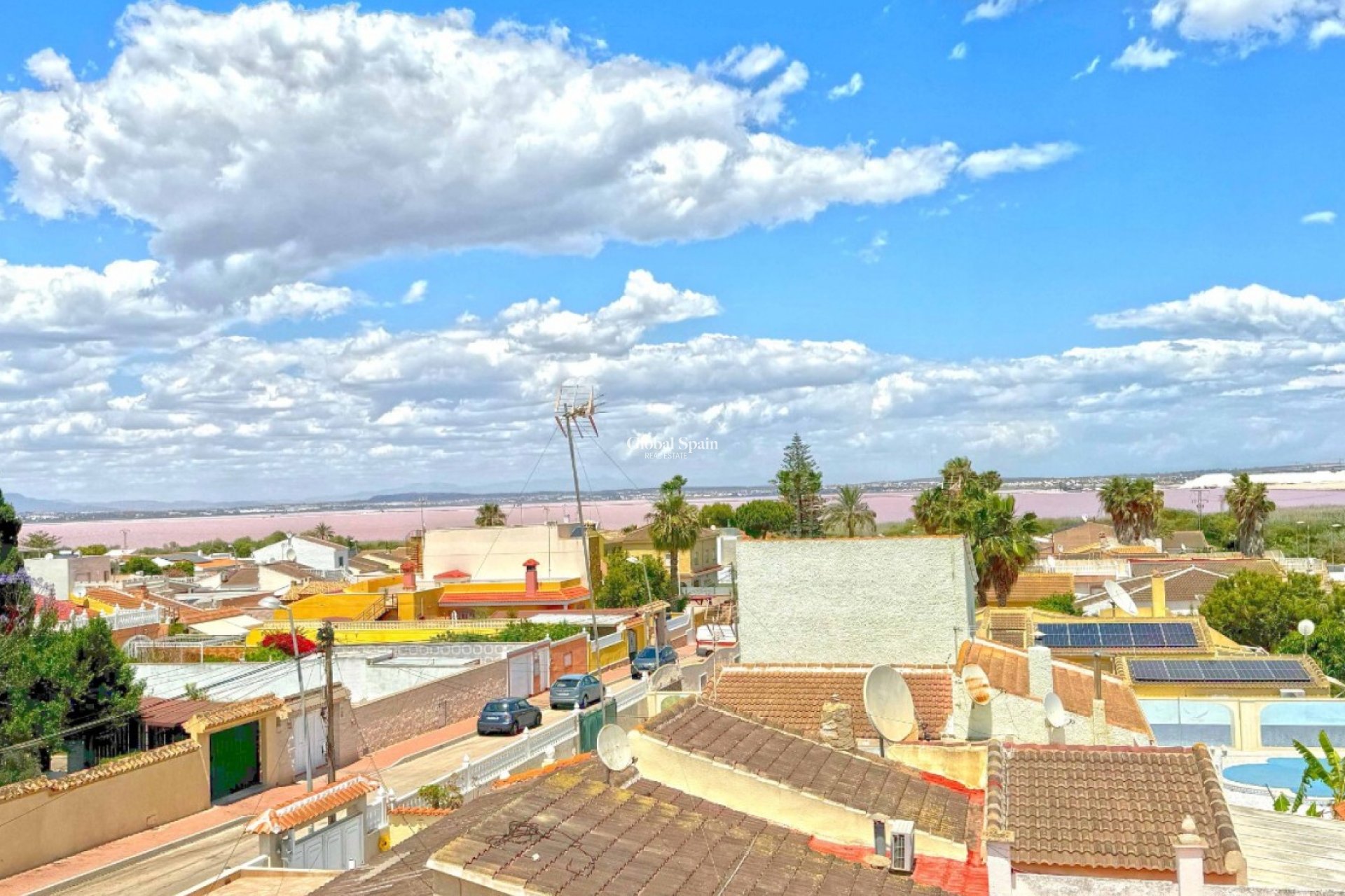 Wederverkoop - VILLA -
TORREVIEJA - Costa Blanca