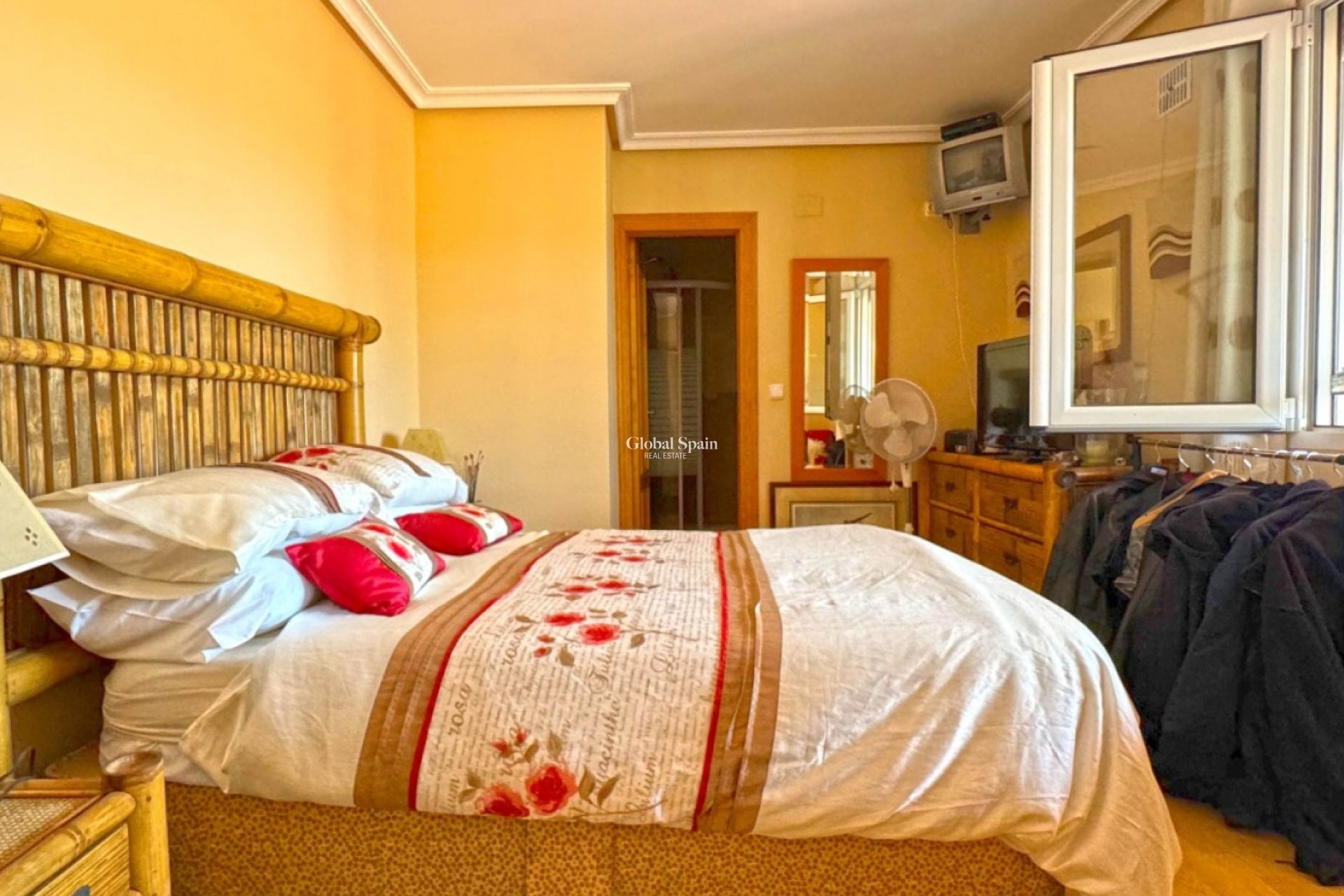 Wederverkoop - VILLA -
TORREVIEJA - Costa Blanca