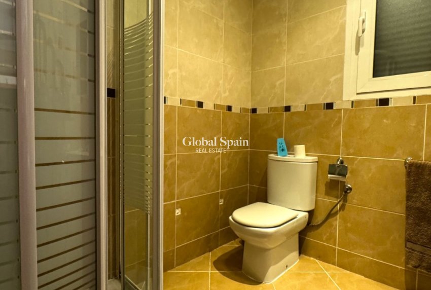 Wederverkoop - VILLA -
TORREVIEJA - Costa Blanca