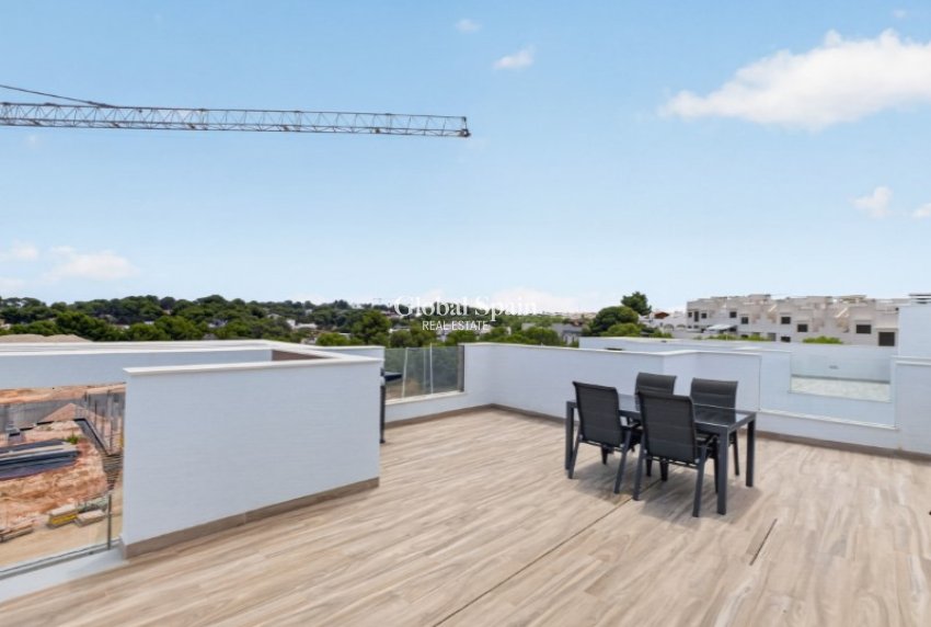 Wederverkoop - VILLA -
TORREVIEJA - Costa Blanca