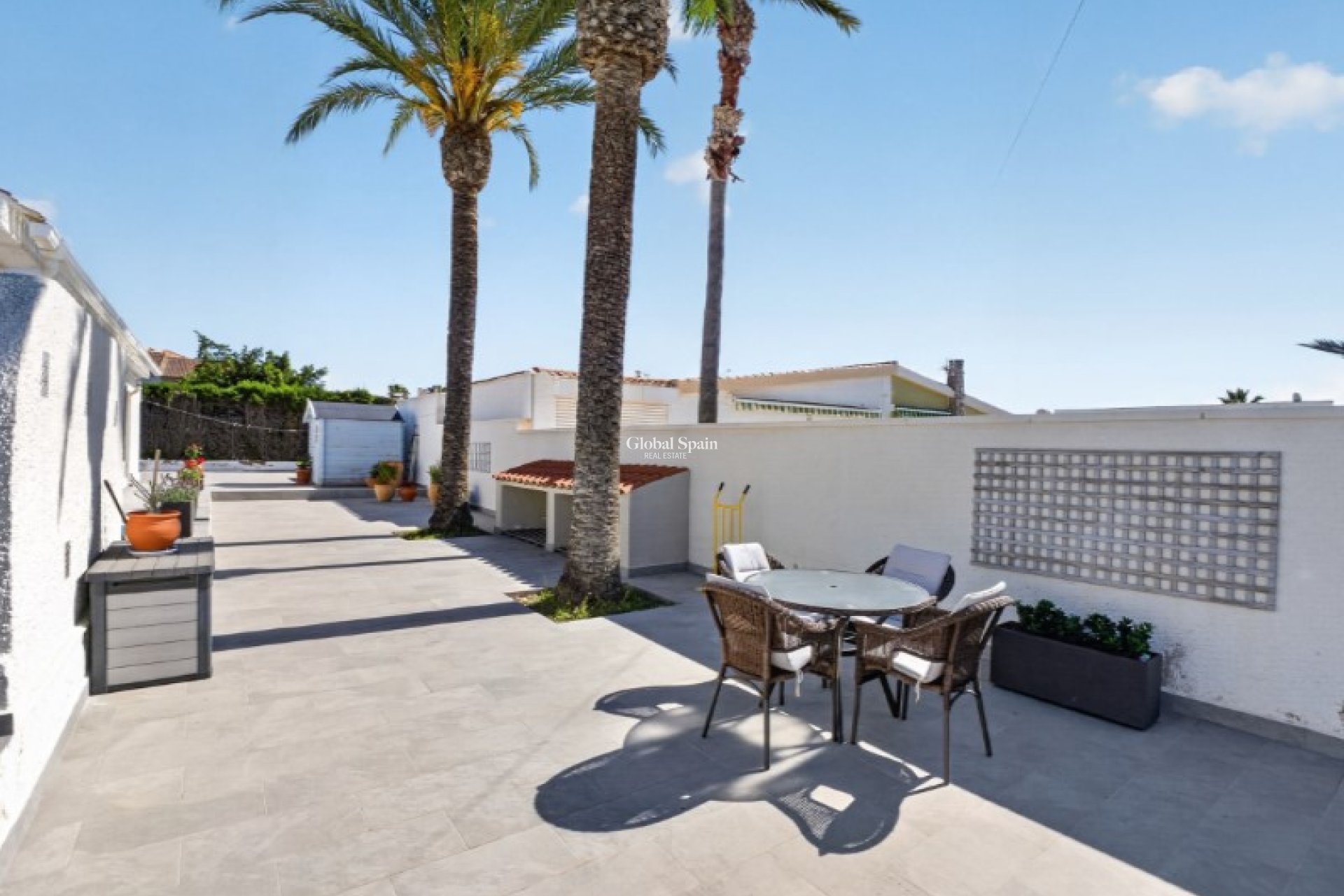 Wederverkoop - VILLA -
TORREVIEJA - Costa Blanca