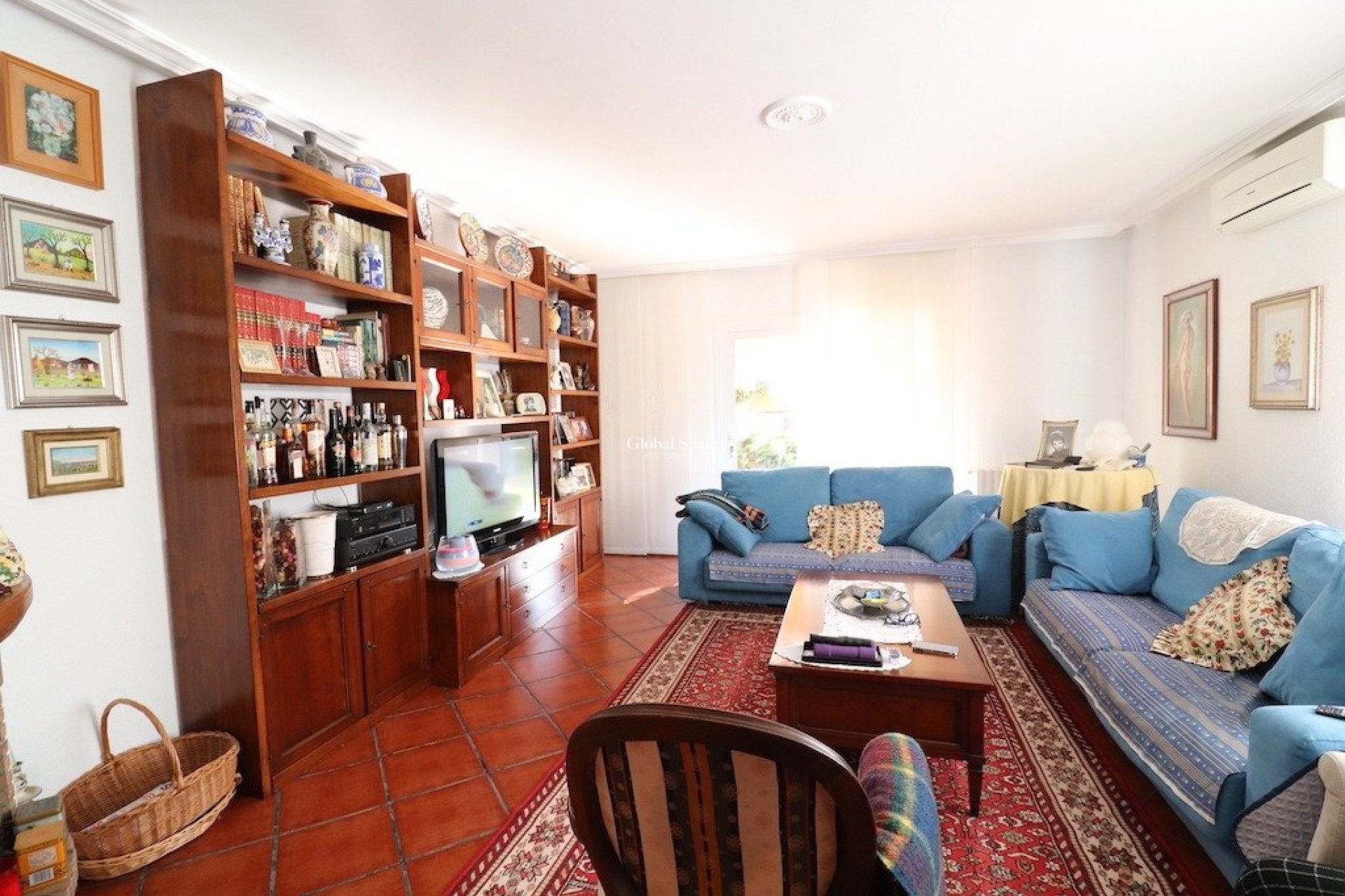 Wederverkoop - VILLA -
TORREVIEJA - Costa Blanca