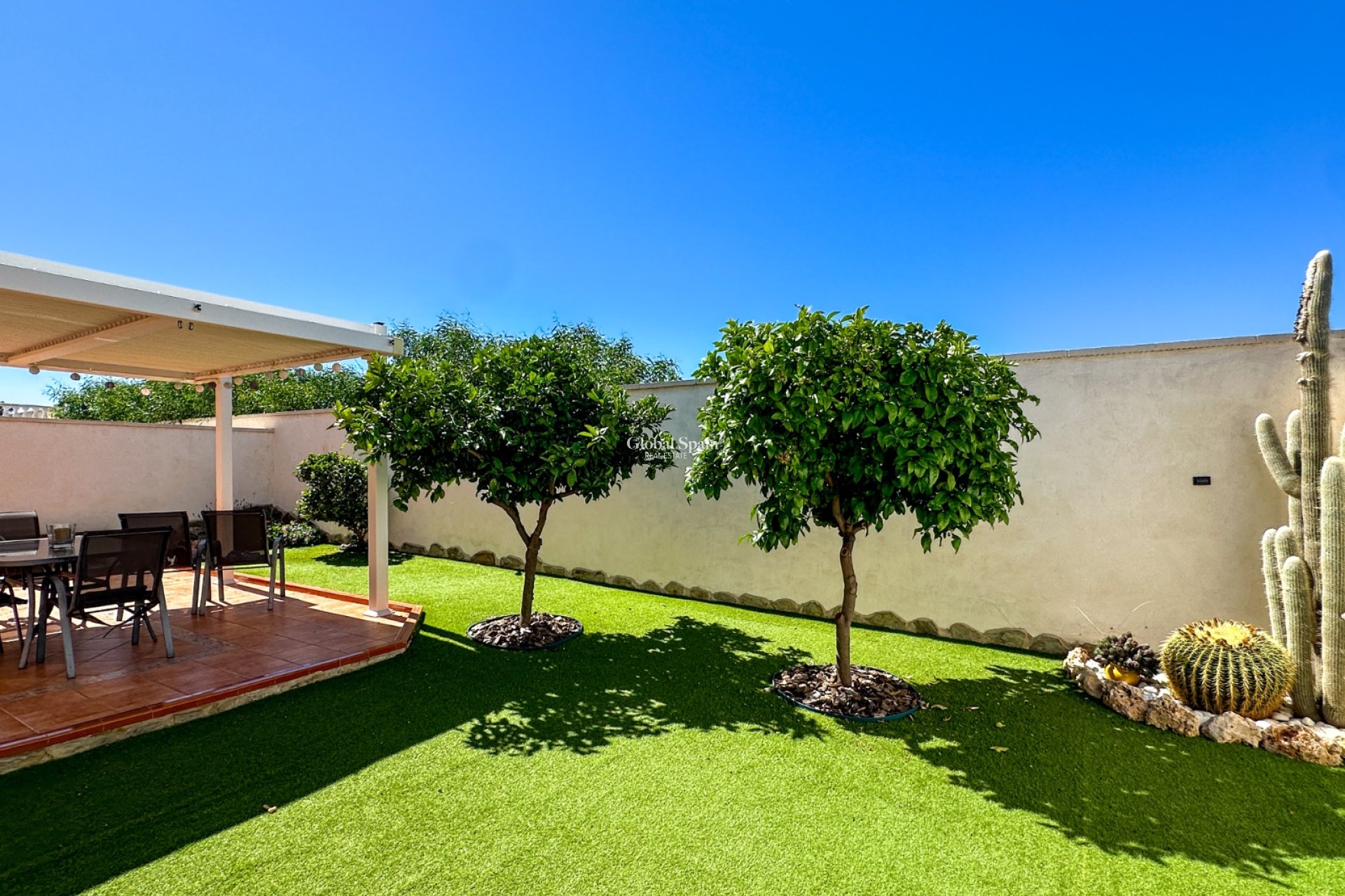 Wederverkoop - VILLA -
TORREVIEJA - Costa Blanca