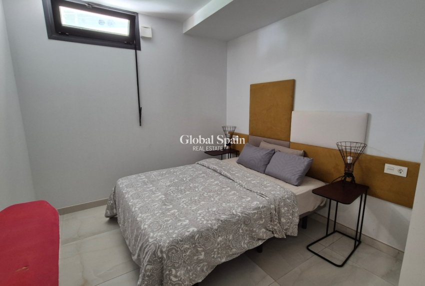 Wederverkoop - VILLA -
TORREVIEJA - Costa Blanca