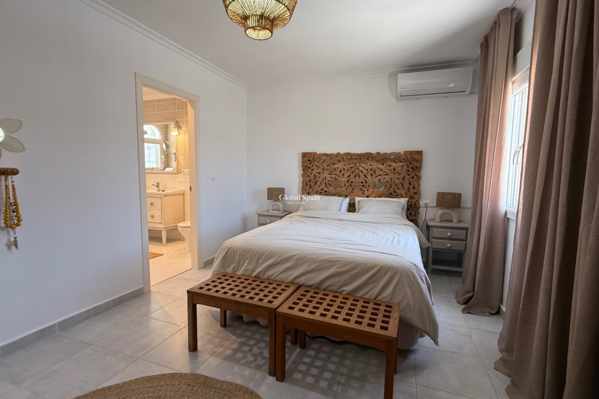 Wederverkoop - VILLA -
TORREVIEJA - Costa Blanca