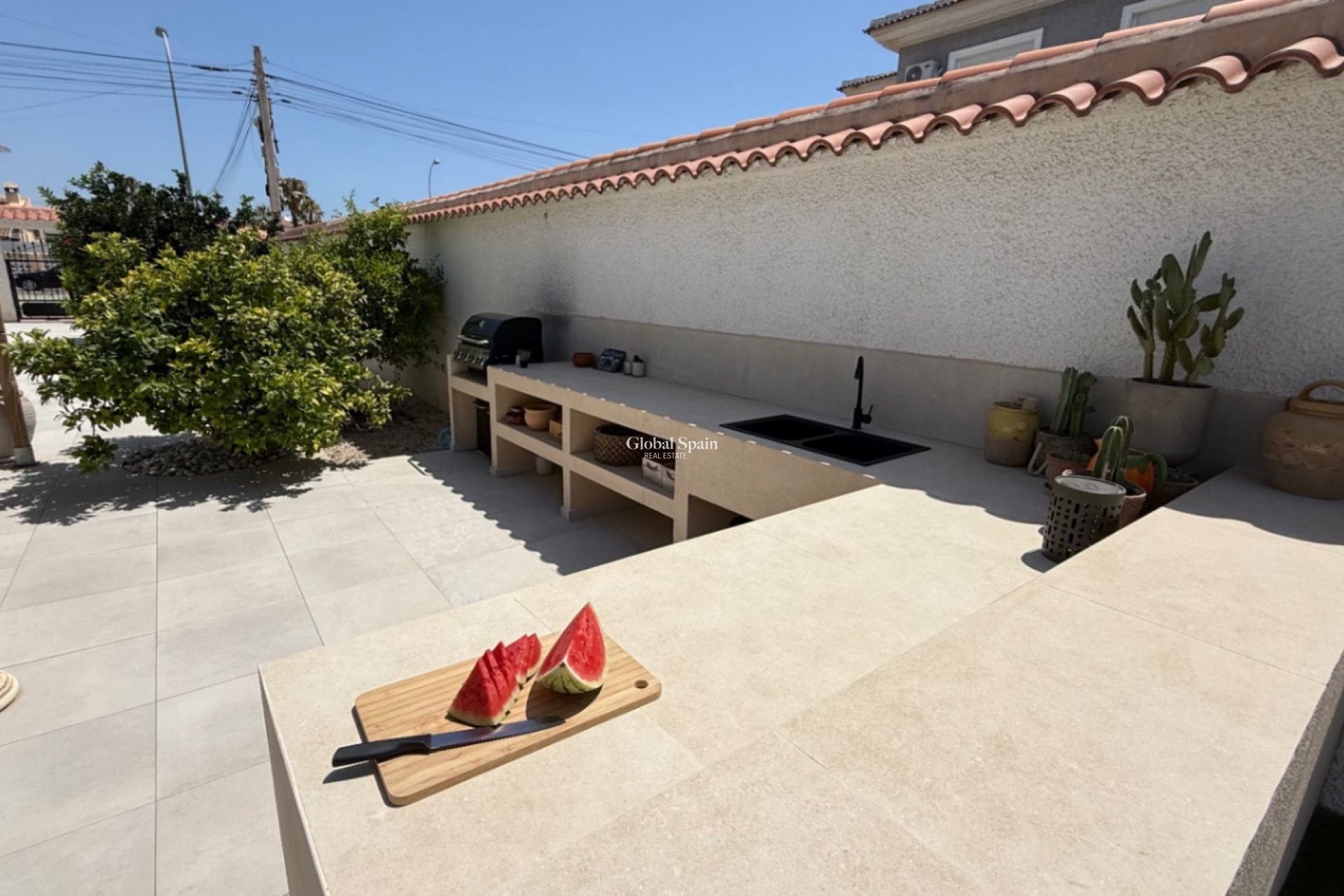 Wederverkoop - VILLA -
TORREVIEJA - Costa Blanca