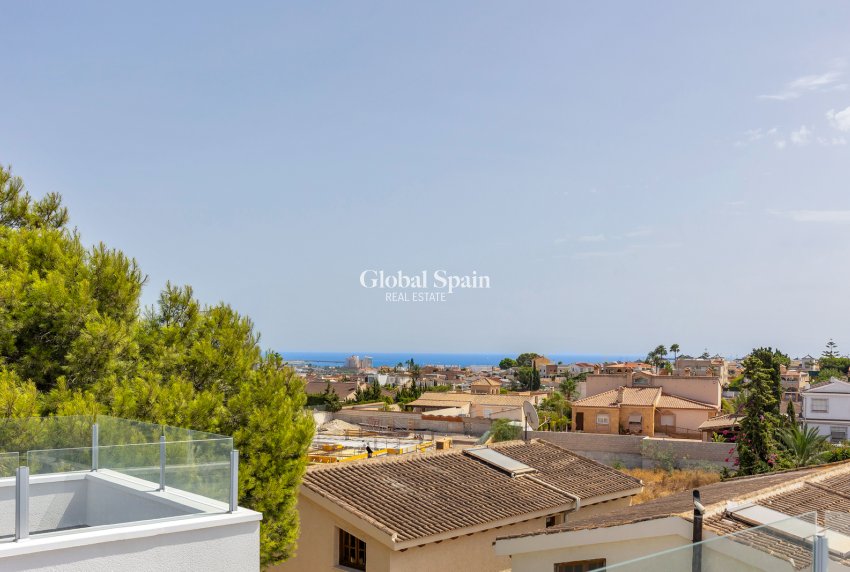 Wederverkoop - VILLA -
TORREVIEJA - Costa Blanca