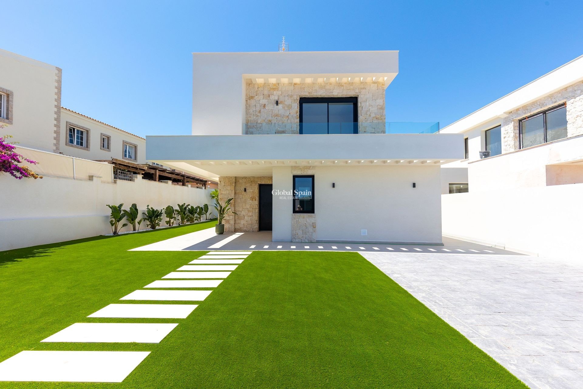 Wederverkoop - VILLA -
TORREVIEJA - Costa Blanca