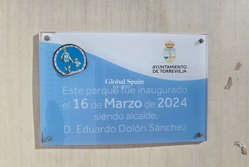 Wederverkoop - VILLA -
TORREVIEJA - El Chaparal