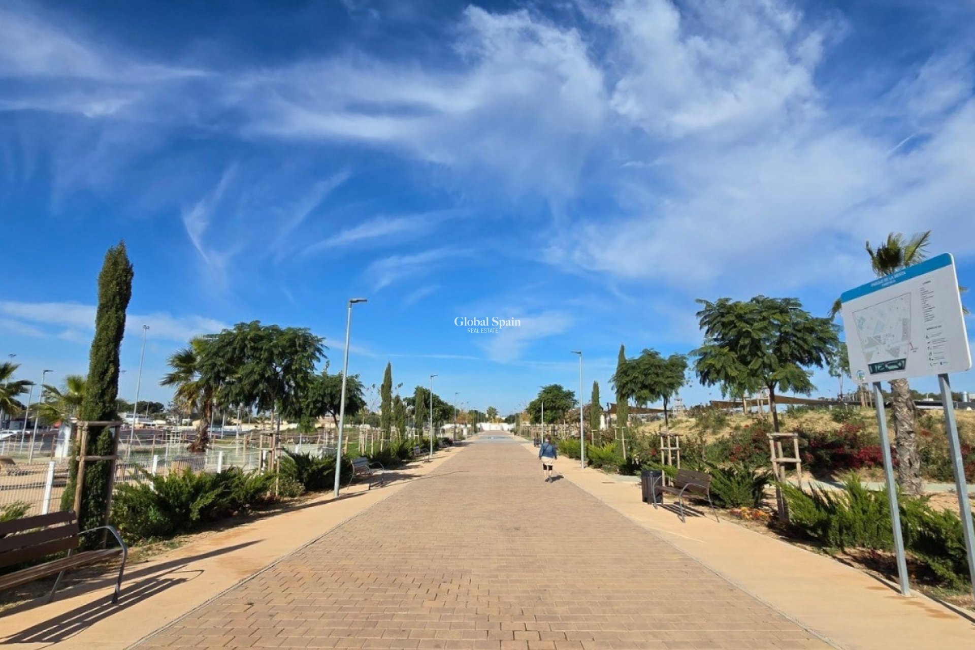 Wederverkoop - VILLA -
TORREVIEJA - El Chaparal