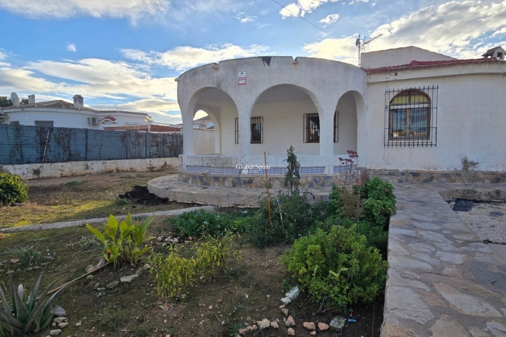 Wederverkoop - VILLA -
TORREVIEJA - El chaparral