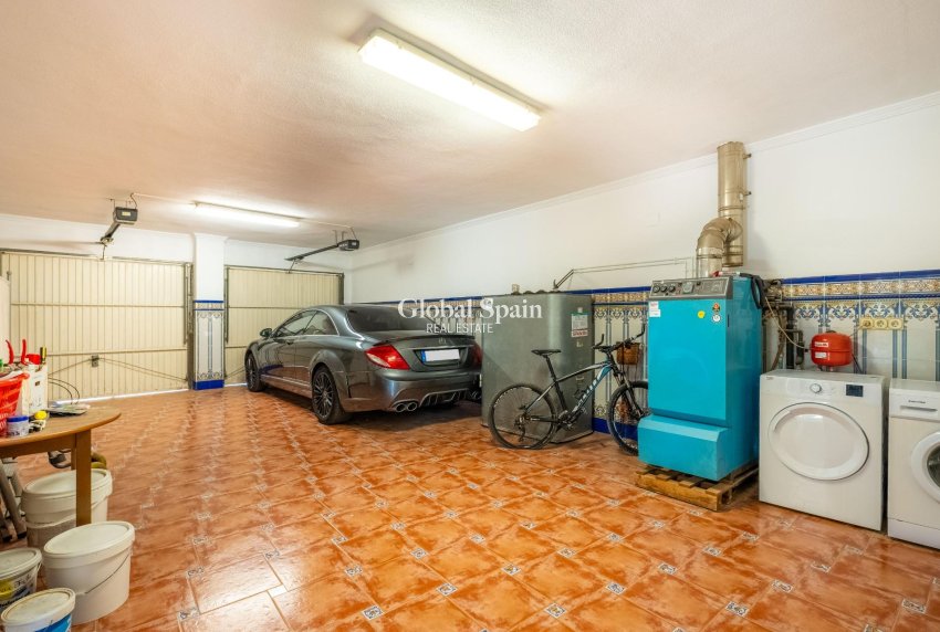 Wederverkoop - VILLA -
TORREVIEJA - El Chaparral