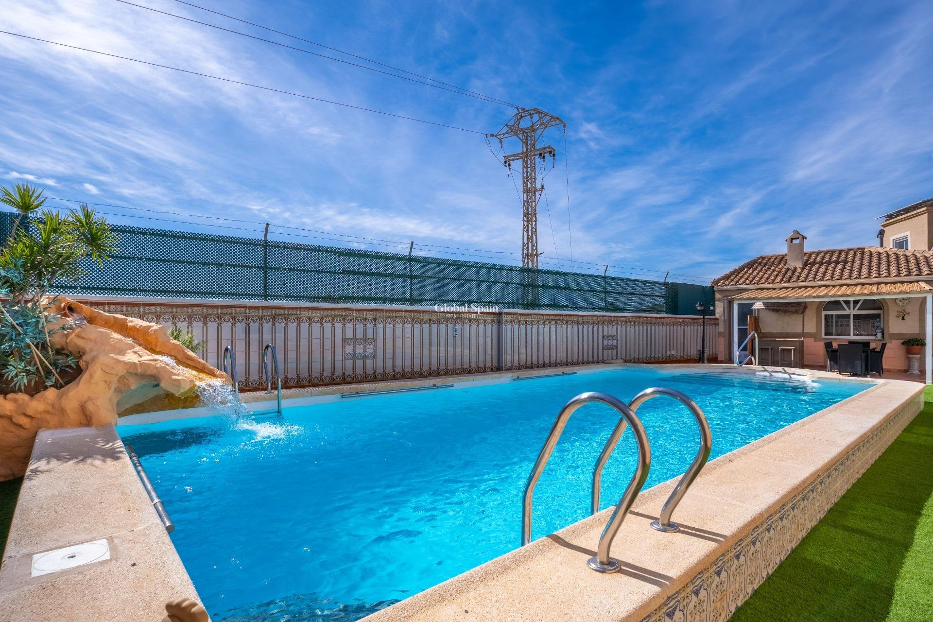 Wederverkoop - VILLA -
TORREVIEJA - El Chaparral