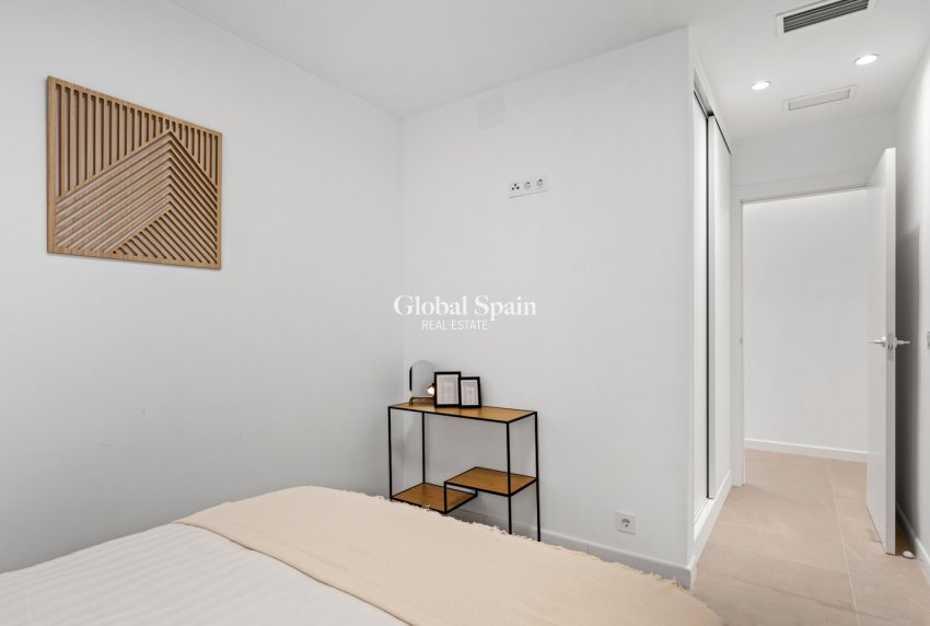 Wederverkoop - VILLA -
TORREVIEJA - El Chaparral