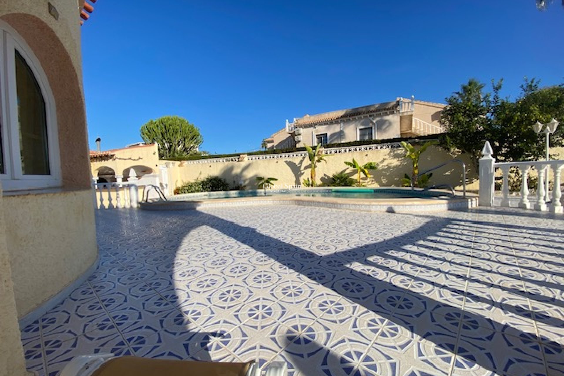 Wederverkoop - VILLA -
TORREVIEJA - El Chaparral