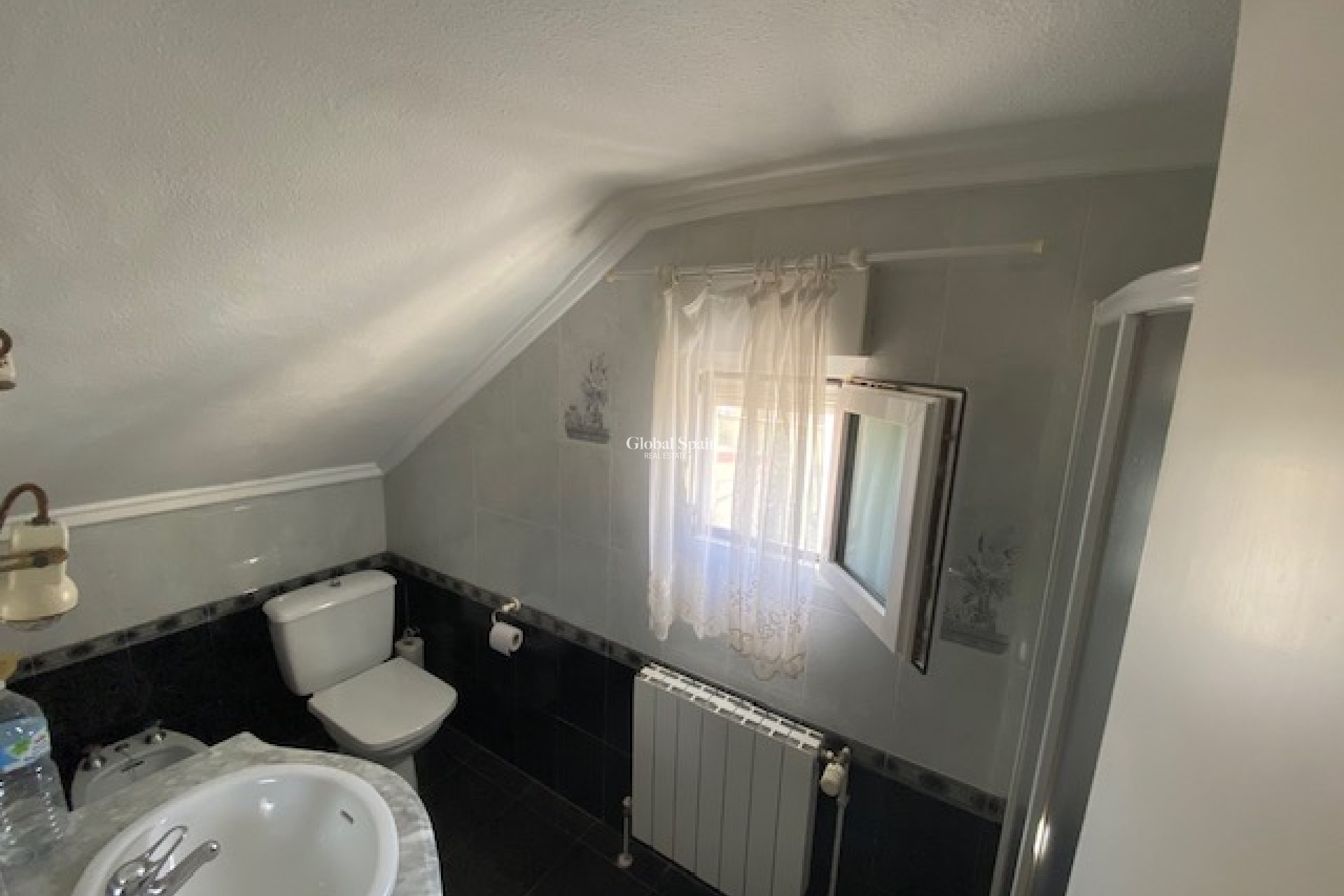 Wederverkoop - VILLA -
TORREVIEJA - El Chaparral