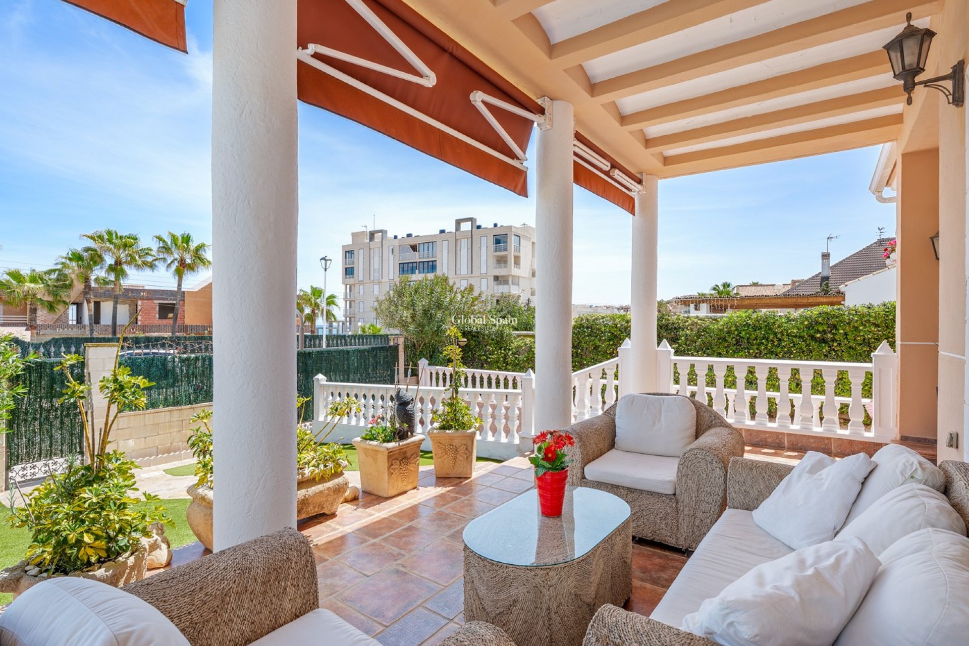 Wederverkoop - VILLA -
TORREVIEJA - La Mata