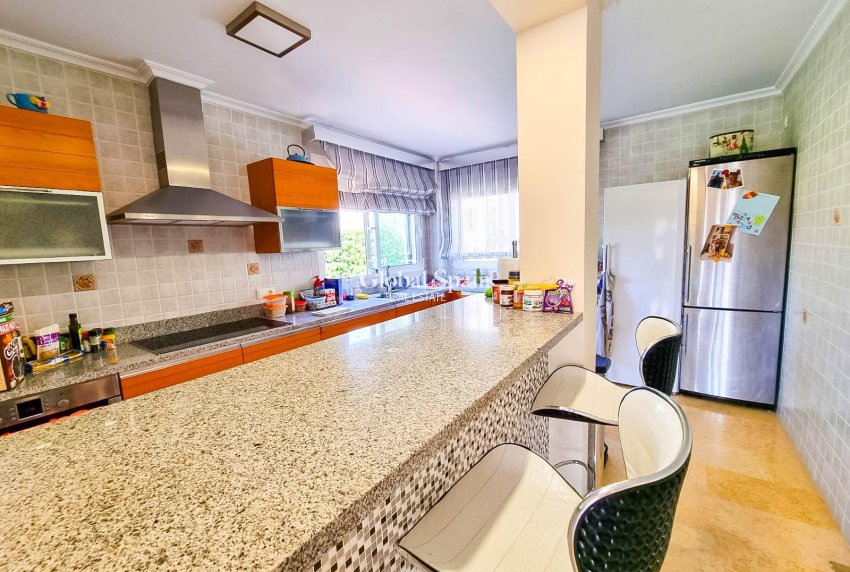 Wederverkoop - VILLA -
TORREVIEJA - La Mata