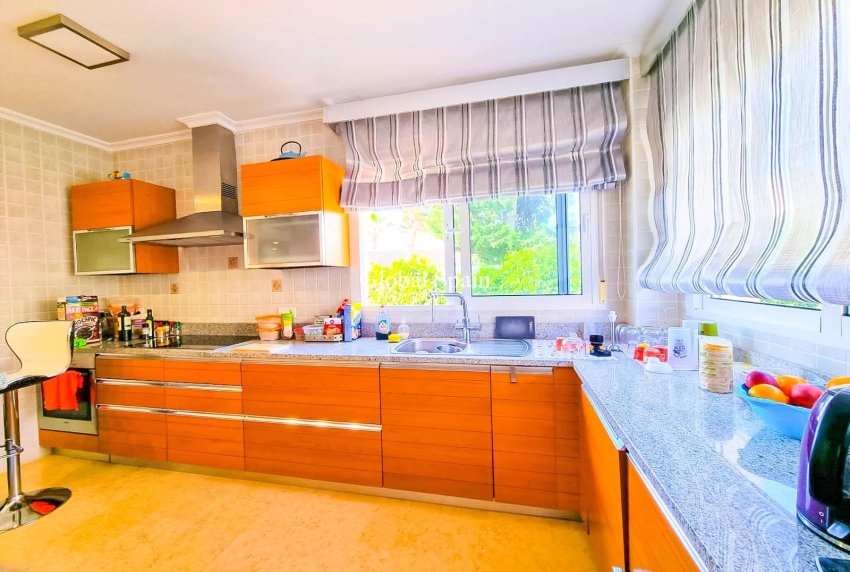 Wederverkoop - VILLA -
TORREVIEJA - La Mata