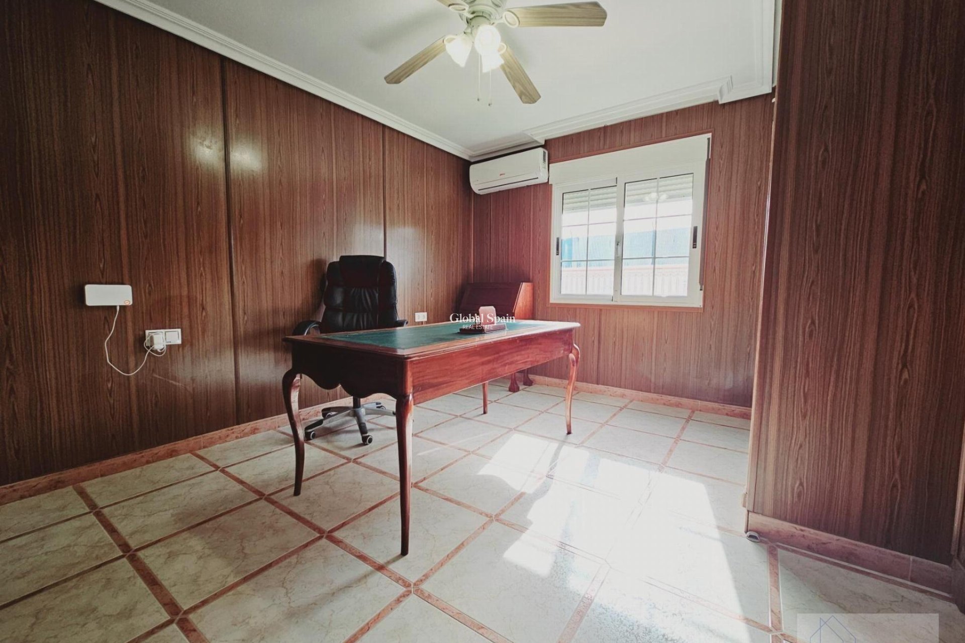 Wederverkoop - VILLA -
TORREVIEJA - La Siesta - El Salado - Torreta