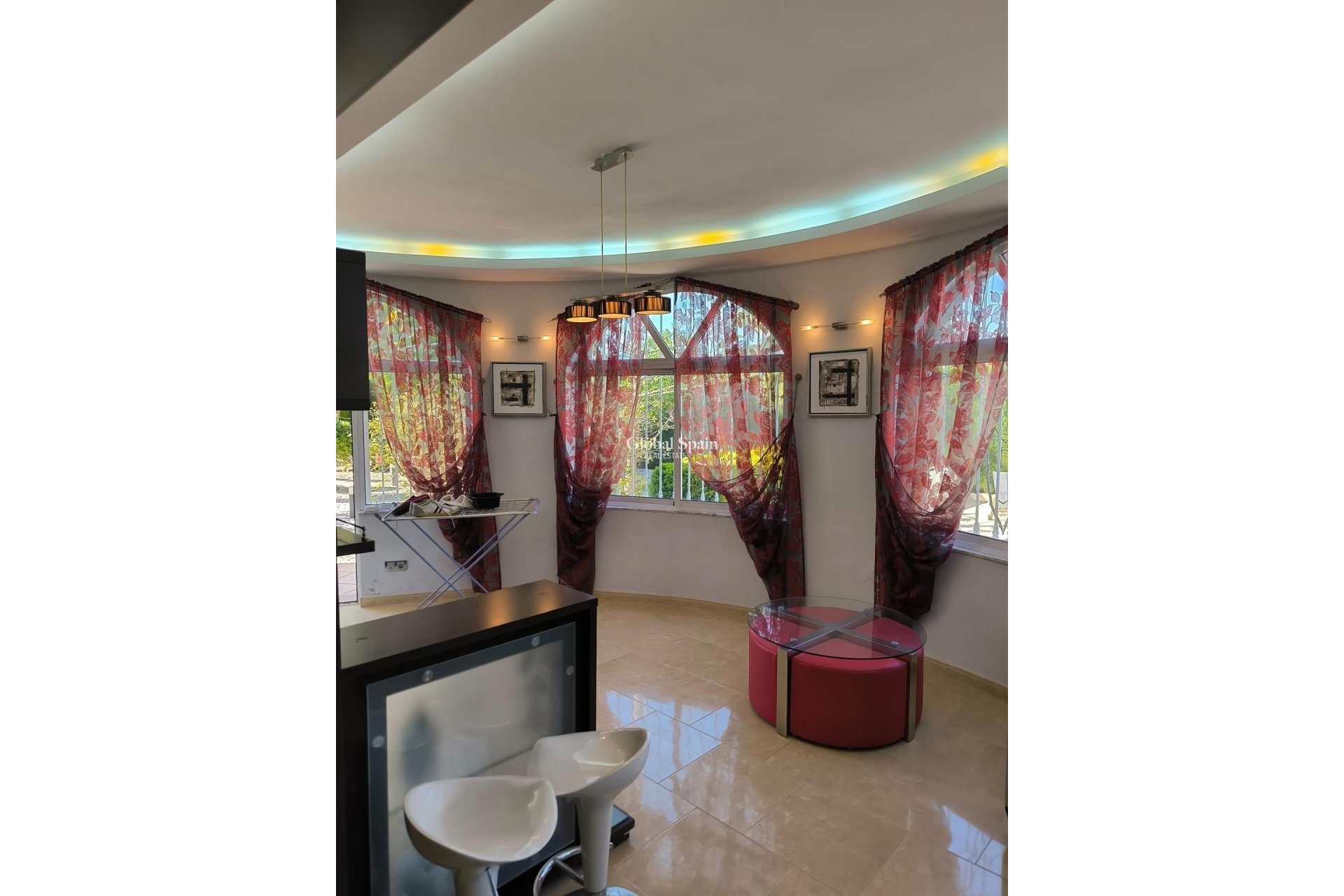 Wederverkoop - VILLA -
TORREVIEJA - La Siesta