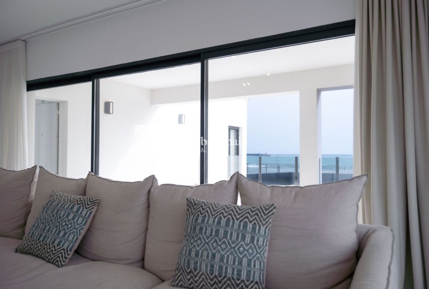 Wederverkoop - VILLA -
TORREVIEJA - La Valeta