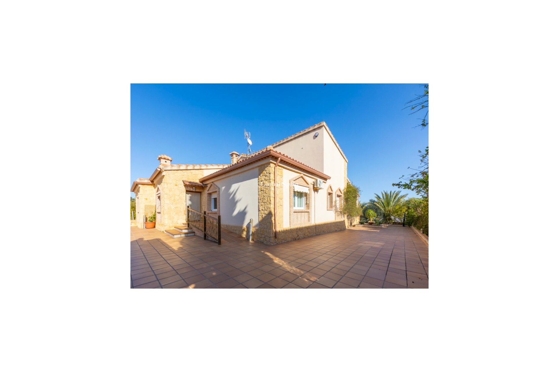 Wederverkoop - Villa -
TORREVIEJA - LOS BALCONES - LOS ALTOS
