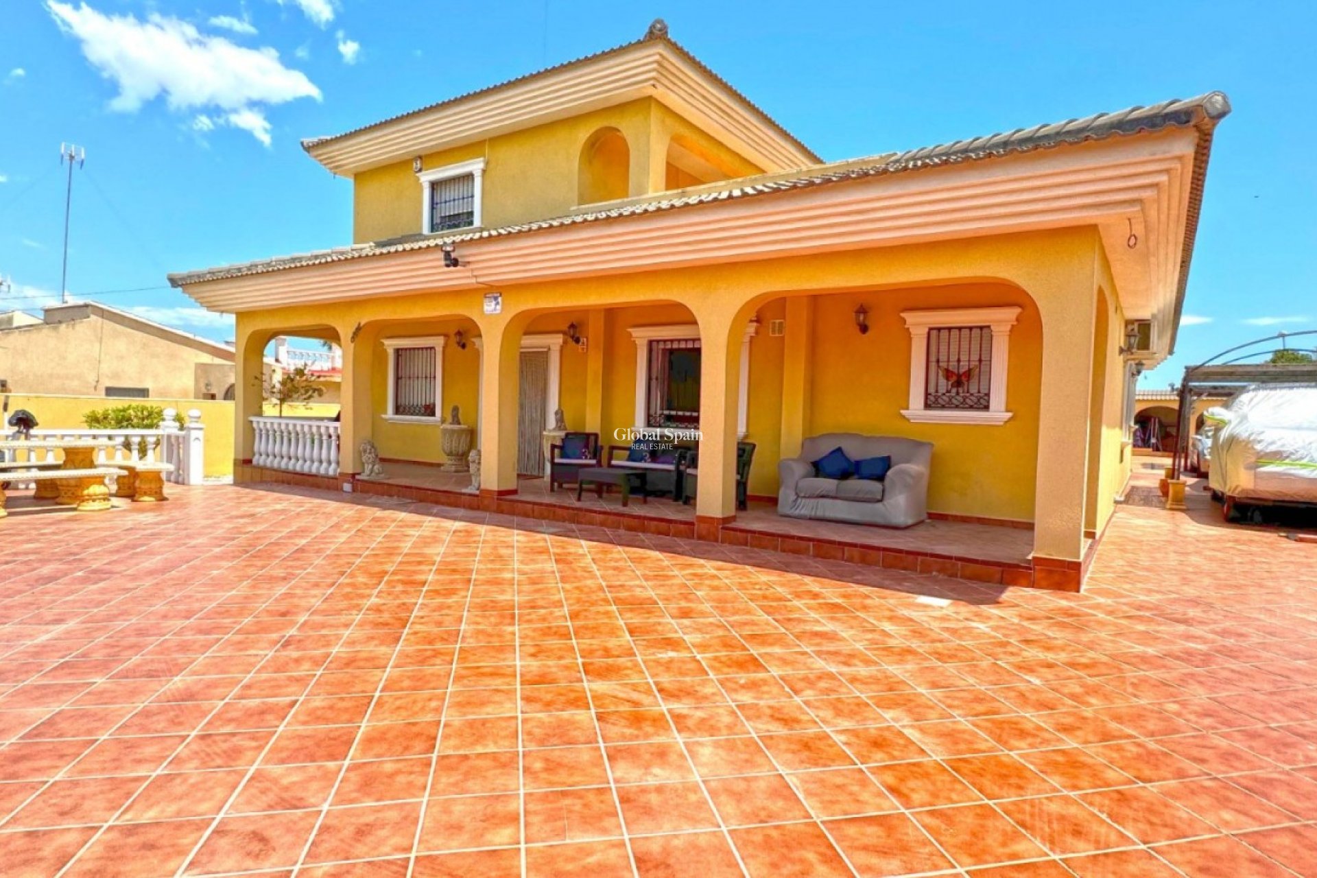 Wederverkoop - VILLA -
TORREVIEJA - LOS BALCONES - LOS ALTOS