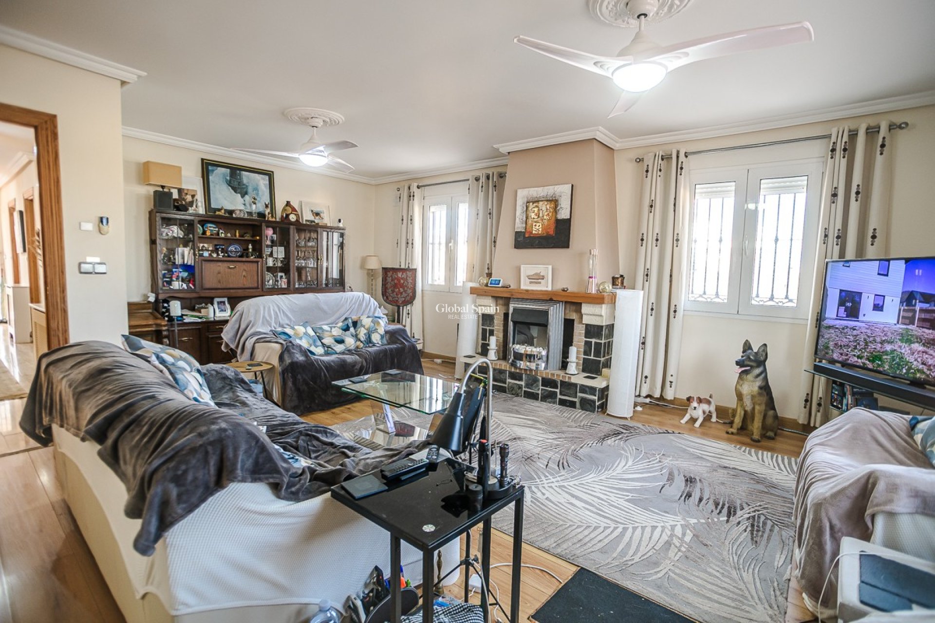 Wederverkoop - VILLA -
TORREVIEJA - LOS BALCONES - LOS ALTOS