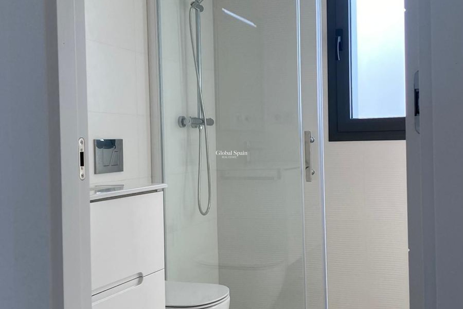 Wederverkoop - VILLA -
TORREVIEJA - LOS BALCONES - LOS ALTOS