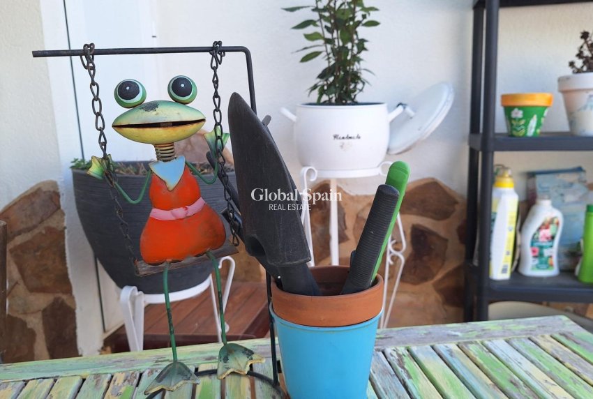 Wederverkoop - VILLA -
TORREVIEJA - LOS BALCONES - LOS ALTOS