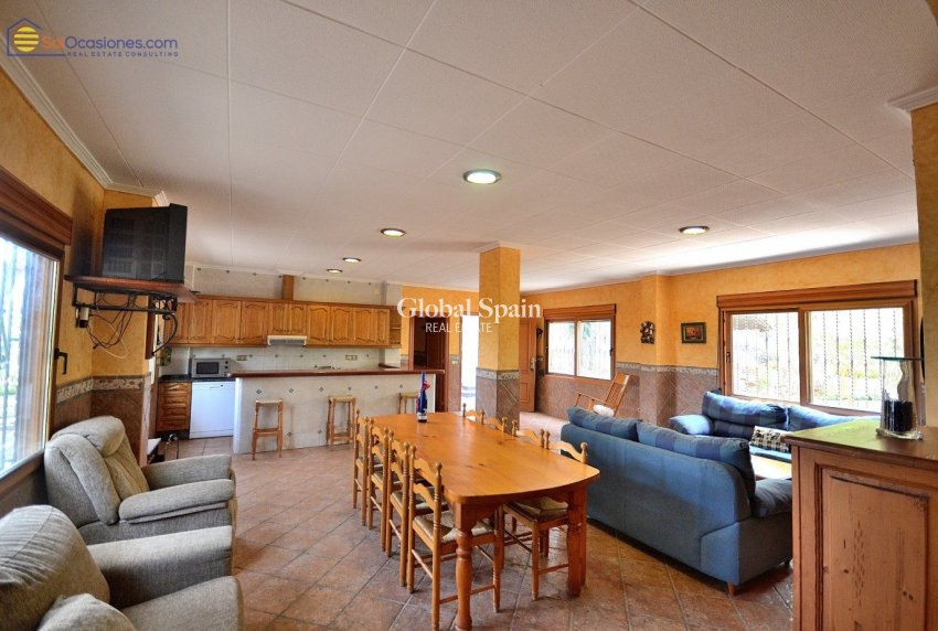 Wederverkoop - VILLA -
TORREVIEJA - LOS BALCONES - LOS ALTOS