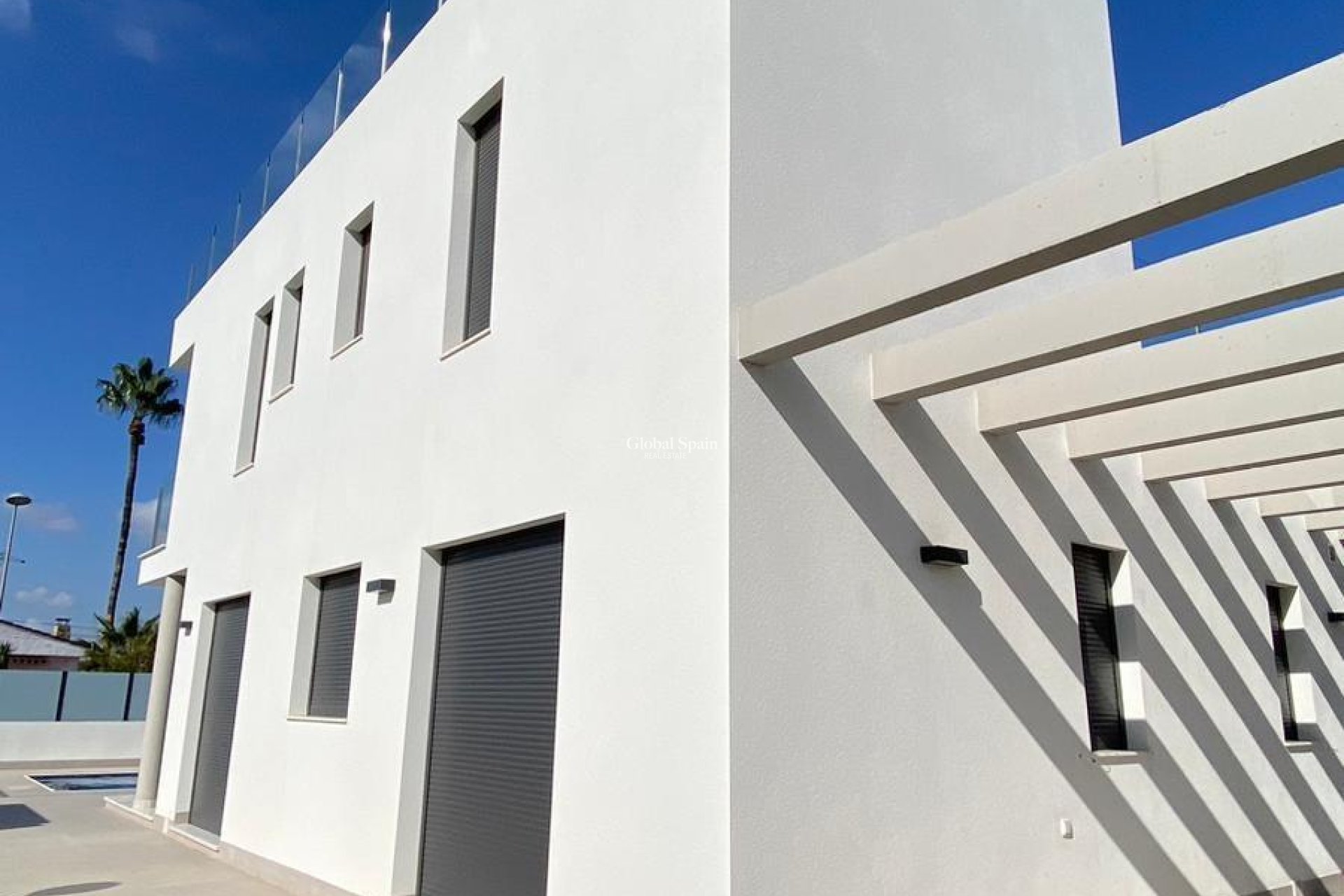 Wederverkoop - VILLA -
TORREVIEJA - LOS BALCONES - LOS ALTOS