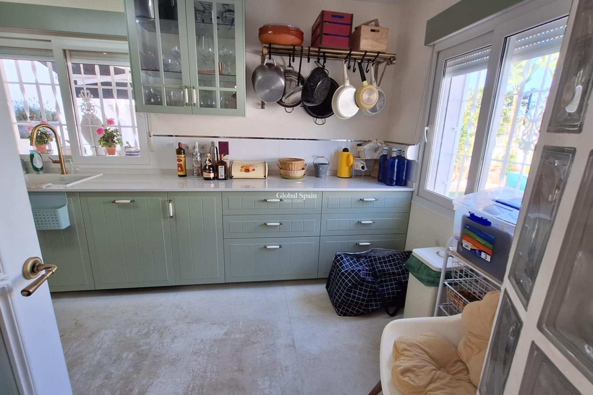 Wederverkoop - VILLA -
TORREVIEJA - LOS BALCONES - LOS ALTOS