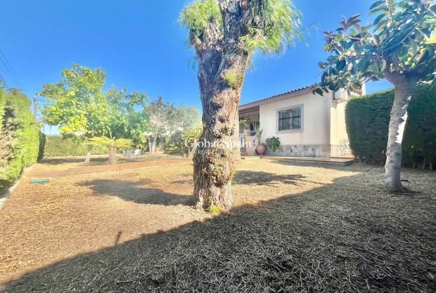 Wederverkoop - VILLA -
TORREVIEJA - LOS BALCONES - LOS ALTOS