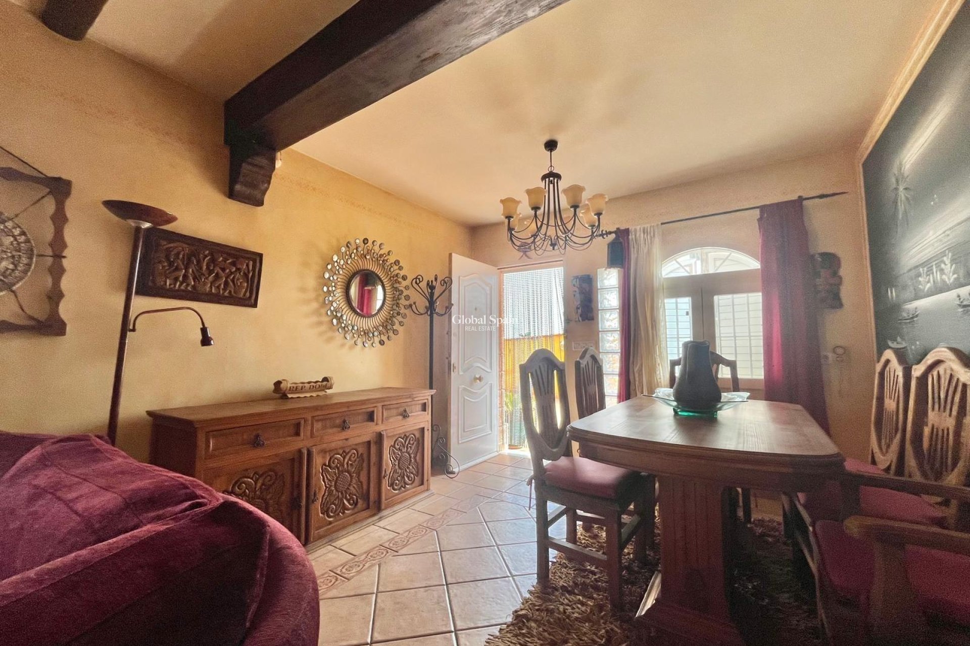 Wederverkoop - VILLA -
TORREVIEJA - LOS BALCONES - LOS ALTOS