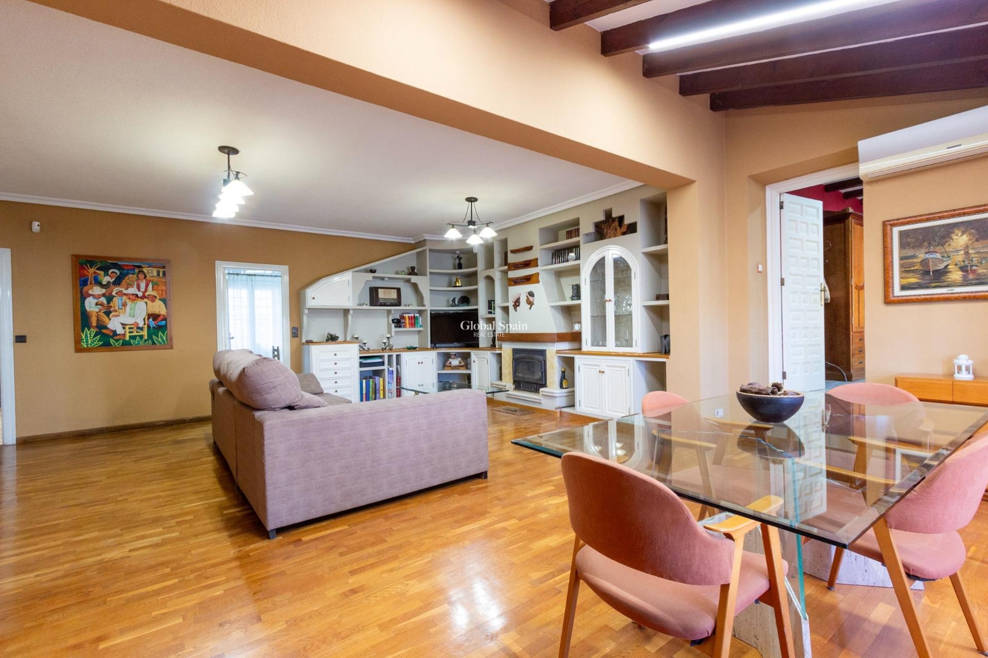Wederverkoop - VILLA -
TORREVIEJA - LOS BALCONES - LOS ALTOS