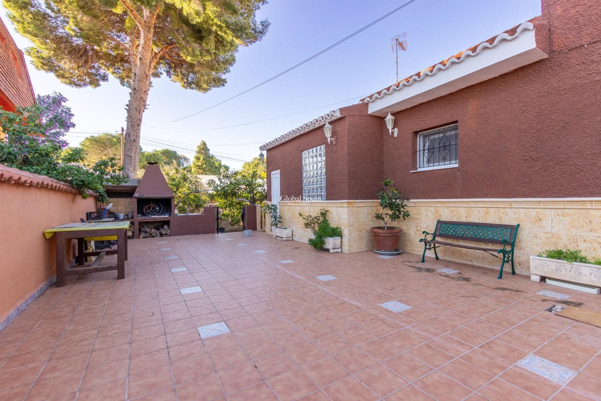 Wederverkoop - VILLA -
TORREVIEJA - LOS BALCONES - LOS ALTOS