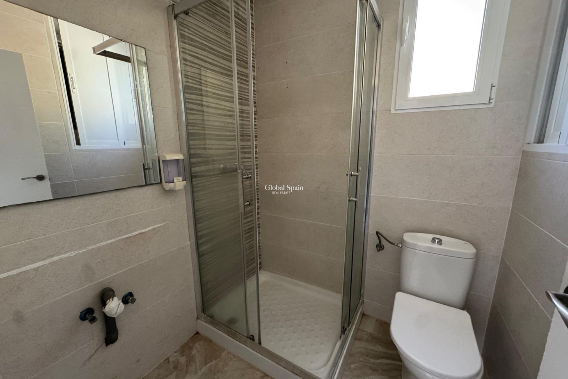 Wederverkoop - VILLA -
TORREVIEJA - LOS BALCONES - LOS ALTOS