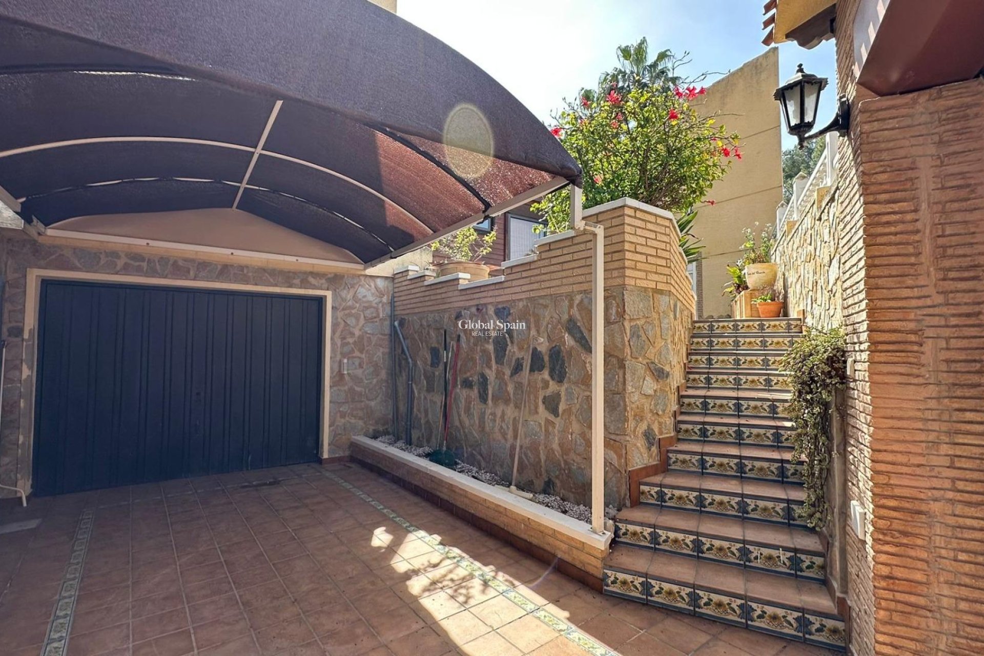 Wederverkoop - VILLA -
TORREVIEJA - LOS BALCONES - LOS ALTOS