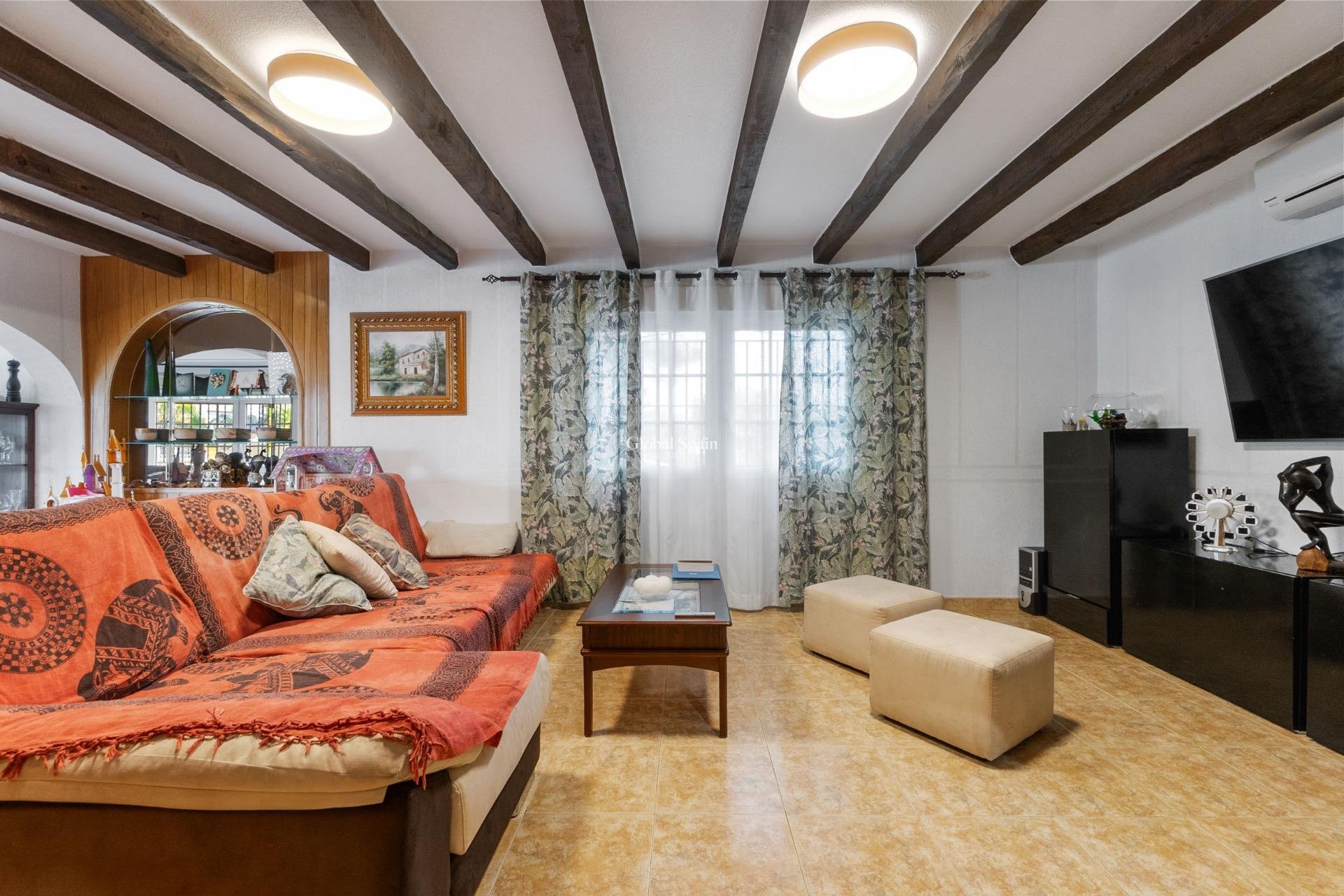 Wederverkoop - VILLA -
TORREVIEJA - LOS BALCONES - LOS ALTOS