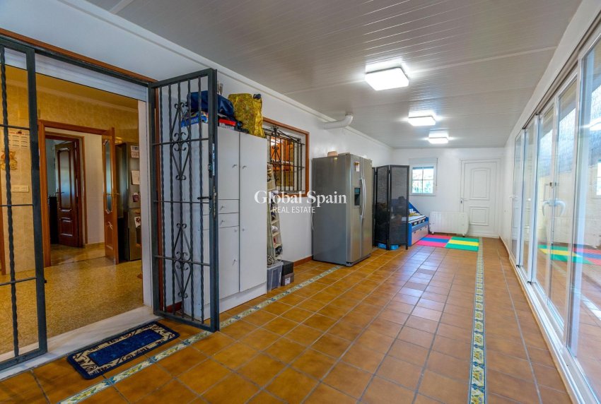 Wederverkoop - VILLA -
TORREVIEJA - LOS BALCONES - LOS ALTOS