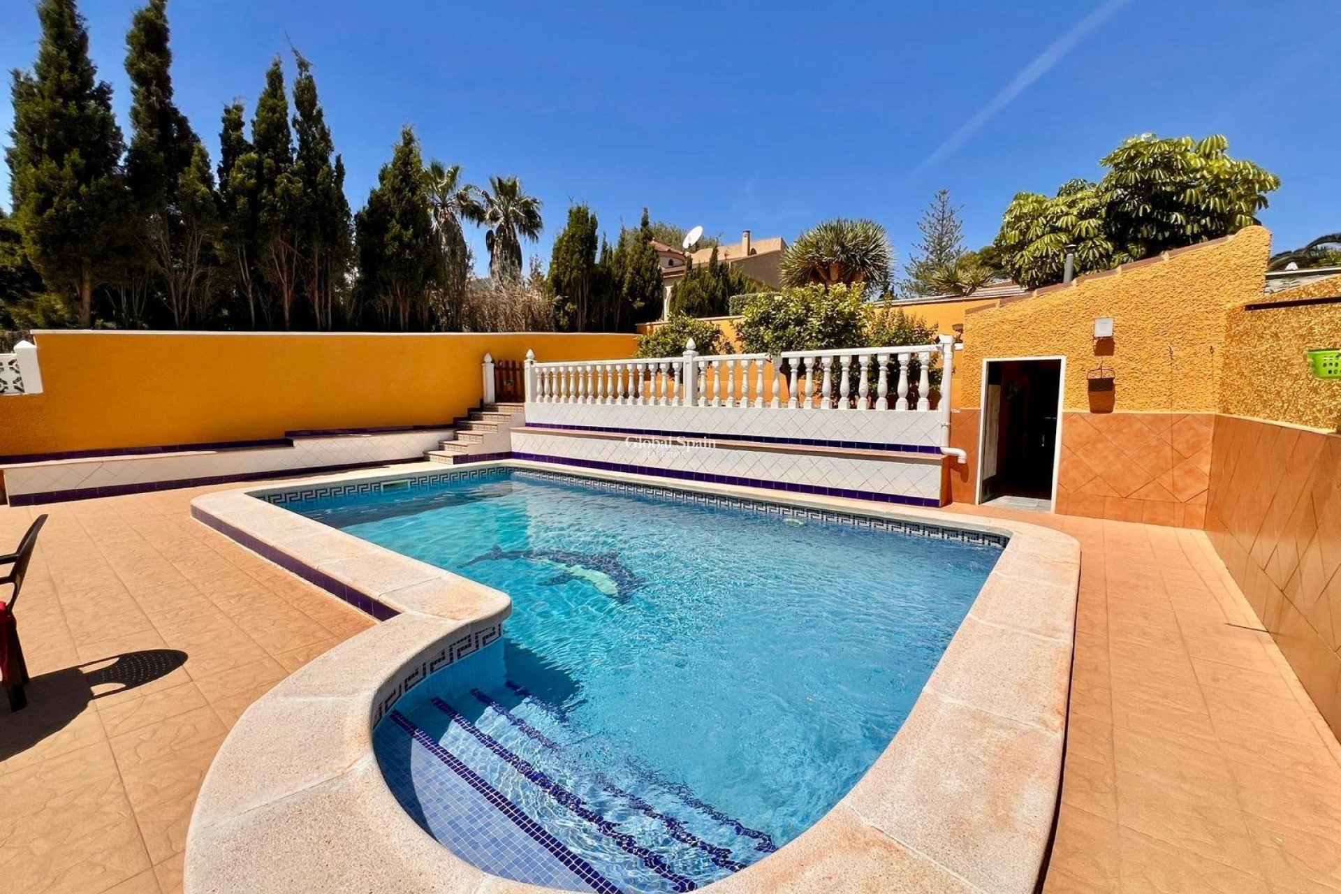 Wederverkoop - VILLA -
TORREVIEJA - LOS BALCONES - LOS ALTOS